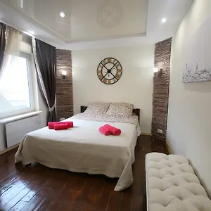  Апартаменты Romantic In 500m From Opera Украина