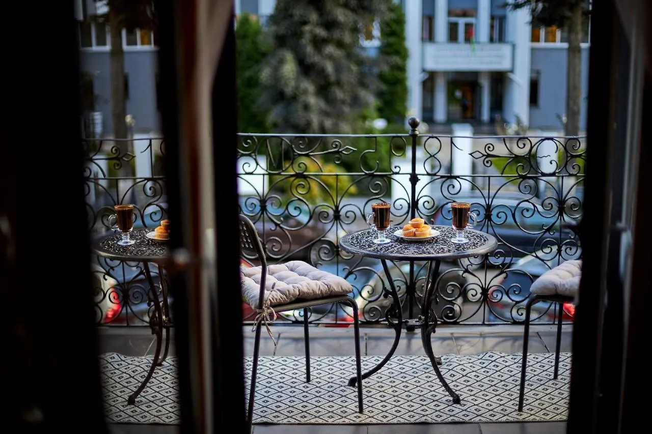 PaulMarie Apartment near Nezavisimosti Minsk